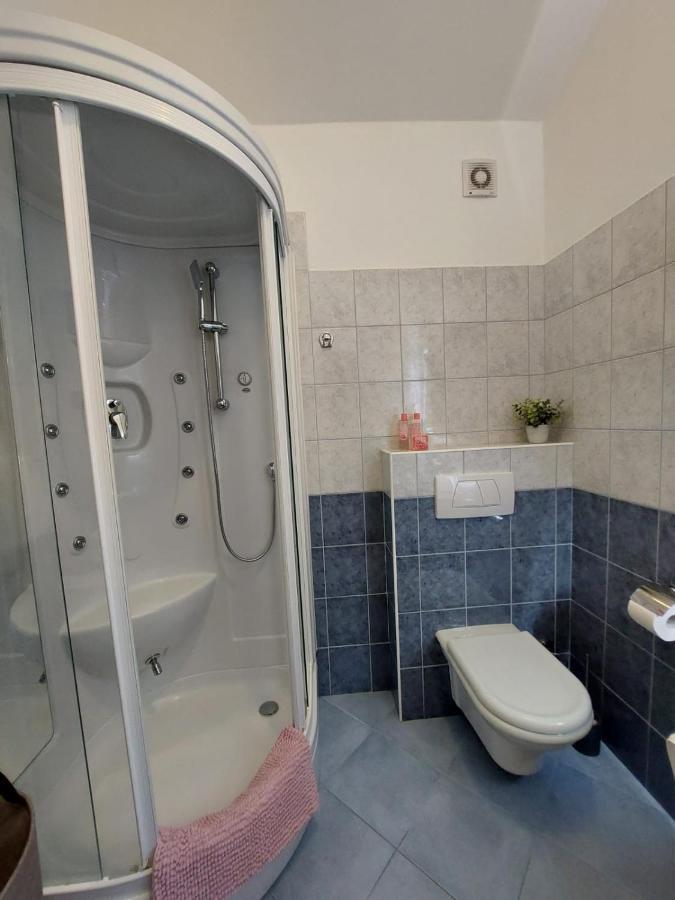 Studio Apartman Kiara Задар Екстер'єр фото