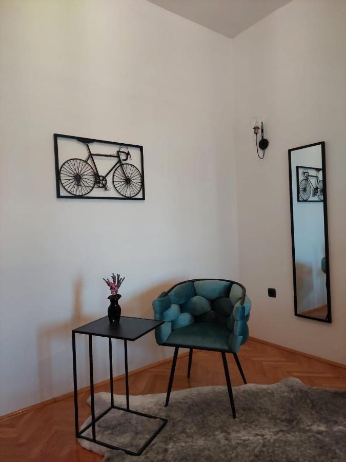Studio Apartman Kiara Задар Екстер'єр фото
